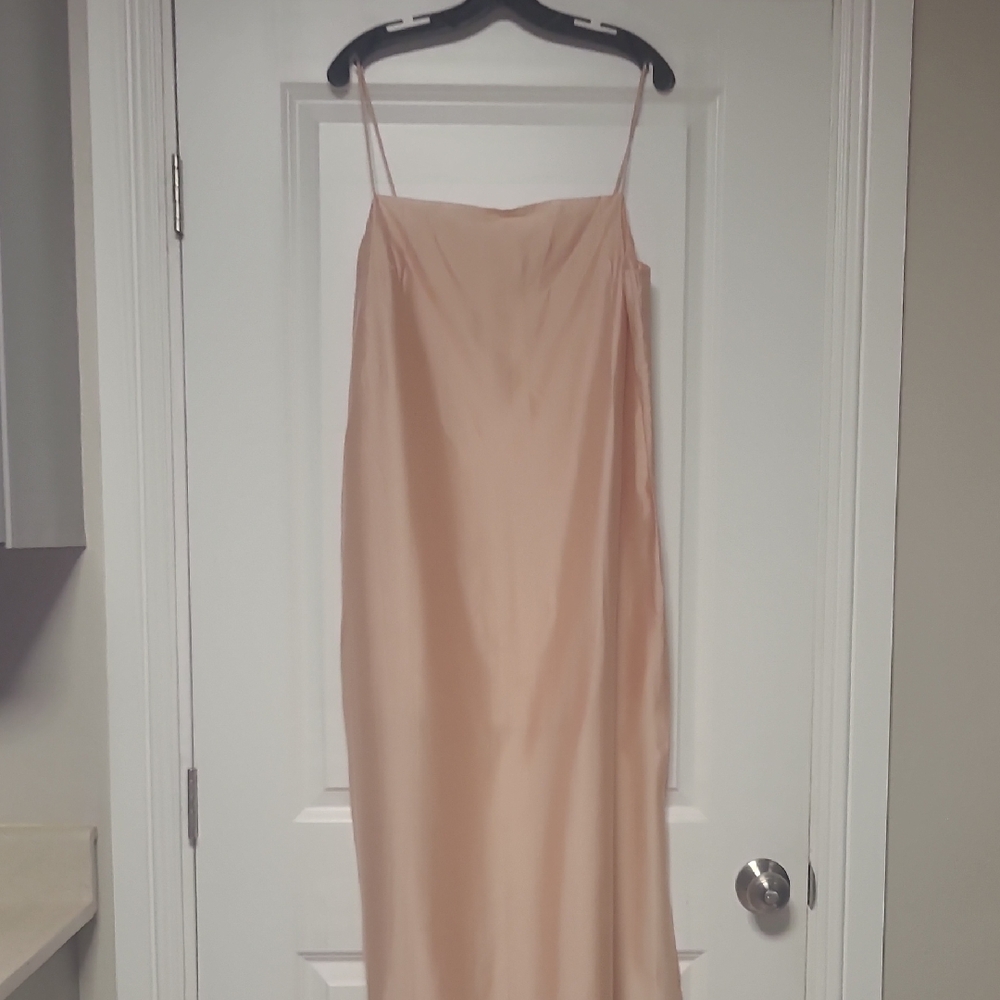 H&M Light Peach Apparel